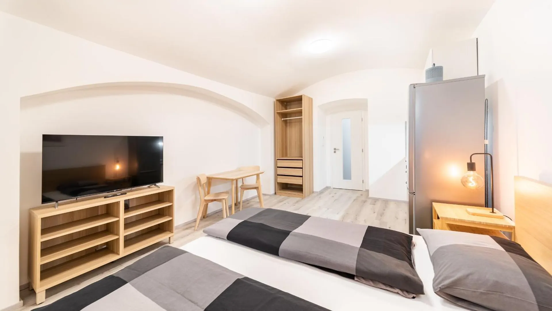 Apartments Borivojova 63 Prague