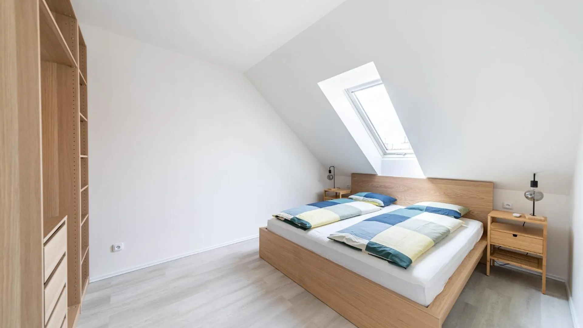 Apartments Borivojova 63 Prague