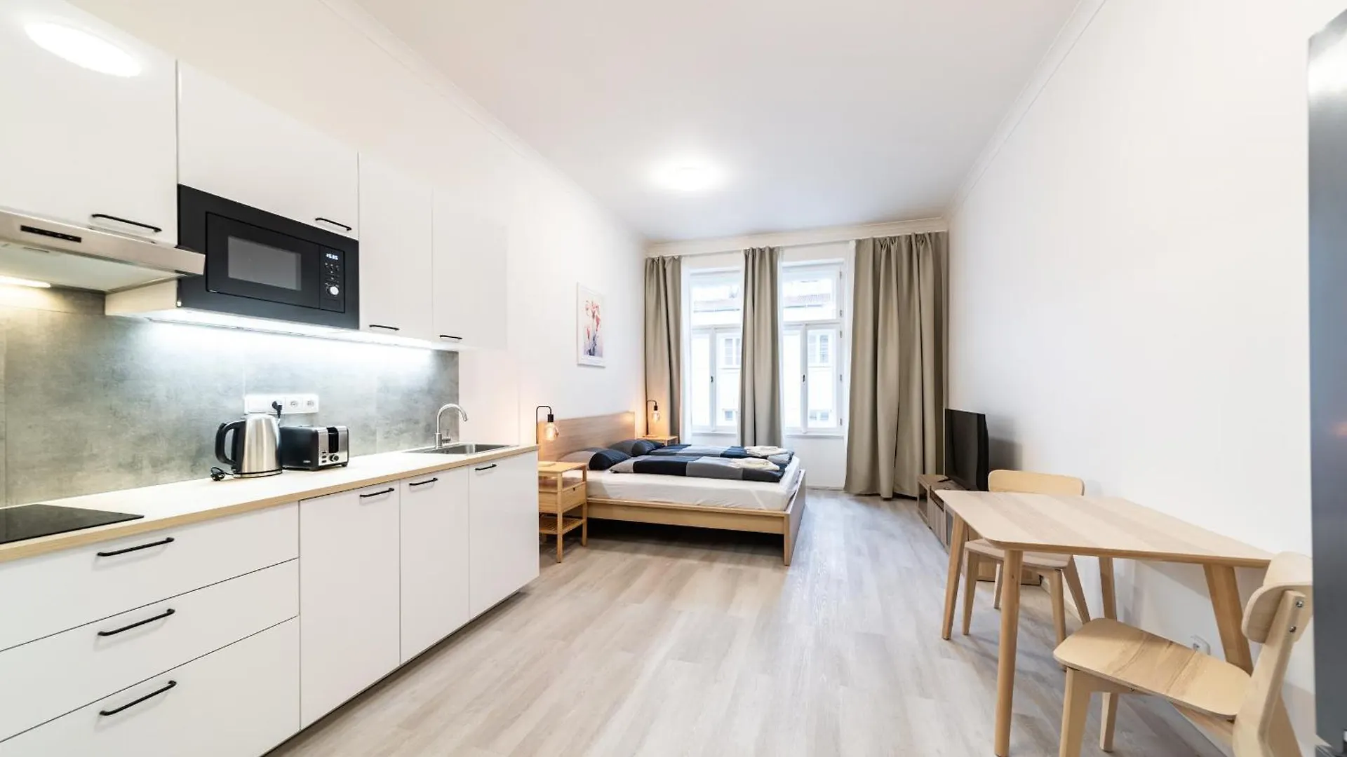 Apartments Borivojova 63 Prag 0*,