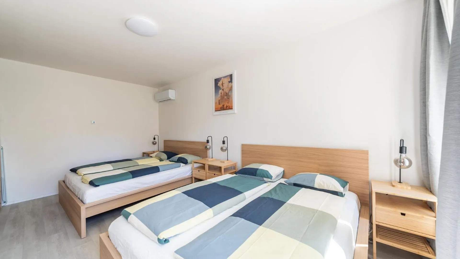 Apartments Borivojova 63 Prague